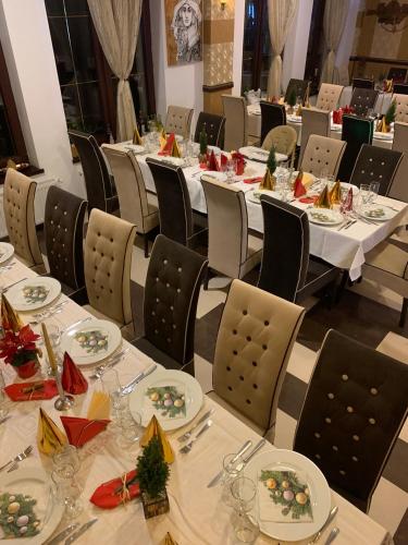Gallery image of Hotel boutique Garden Resort by Brancoveanu in Moieciu de Jos