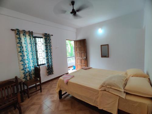 Imagine din galeria proprietății SHALOM GUEST ROOMS în Mandrem