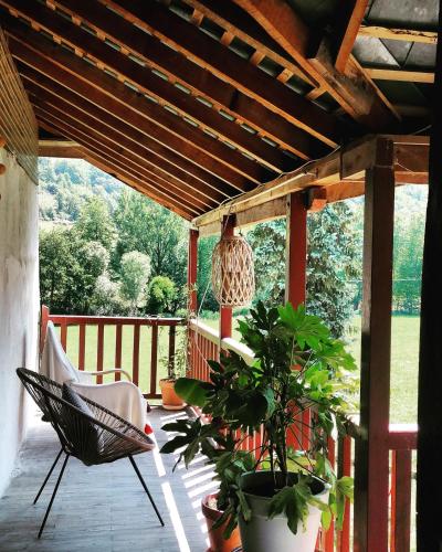 Balkón nebo terasa v ubytování Aburry, maison poétique à la montagne