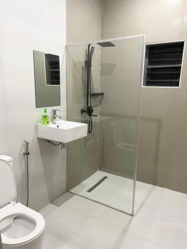 Blanco Homes Shortlet Apartment Ilorin tesisinde bir banyo