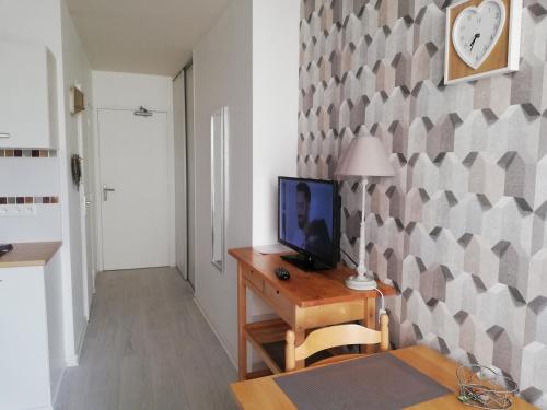 Photo de la galerie de l'établissement Joli studio à DINARD /LA RICHARDAIS à 5 mn plage, à La Richardais