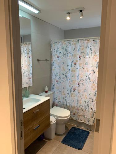 Un baño de Tantum Concon Apartment