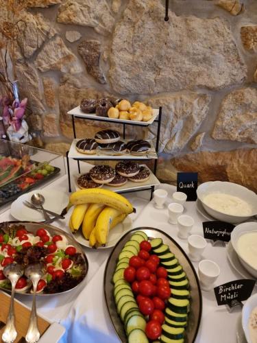 Jídlo v hotelu nebo okolí