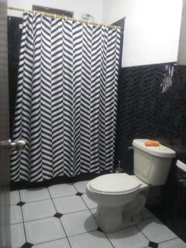 Ένα μπάνιο στο Labadie Apartment