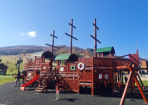 Ο χώρος παιχνιδιού για παιδιά στο Snowland Apartmány