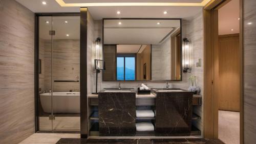 Koupelna v ubytování InterContinental Fuzhou