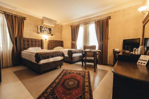 Standard Twin Stone Room