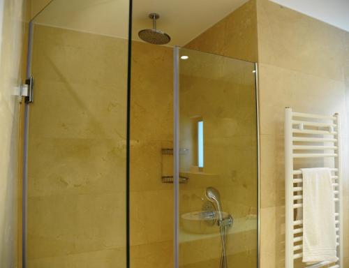 ห้องน้ำของ Luxury 6 bedroom villa with privet pool in Paphos