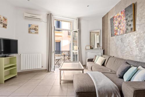 Appartement 2P centre de Cannes avec balcon