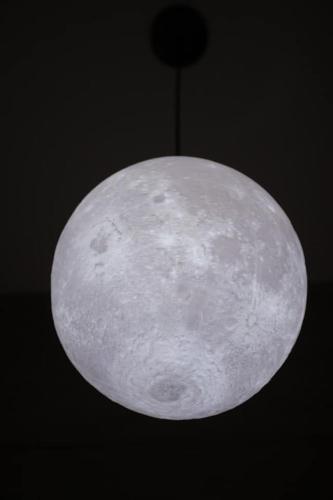 an image of the moon in a light fixture at 三星宿x包棟民宿 享有專屬空間 in Sanxing