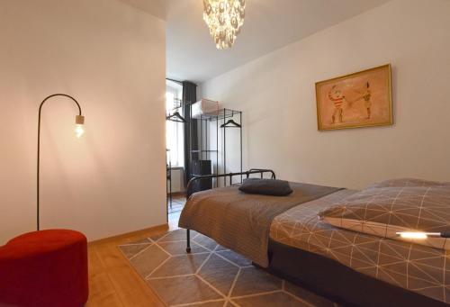 Tempat tidur dalam kamar di Stylisches City Appartment in Chemnitz bester Lage!