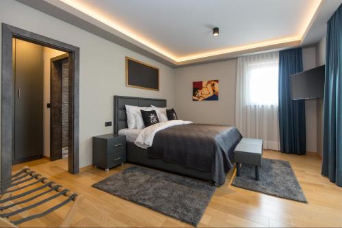 Posteľ alebo postele v izbe v ubytovaní Family Villa Mare for max 8 person with jacuzzi Kukci Poreč countryside
