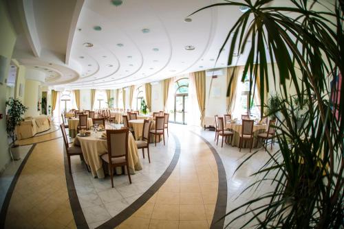 Gallery image of Hotel Parco Delle Rose in Acquappesa