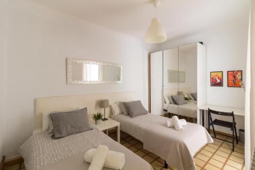 rentBCN City Center Apartment