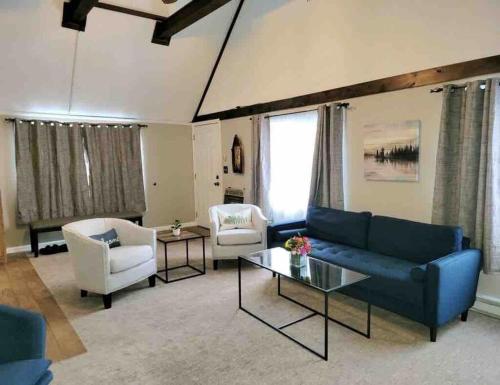 3 Bedroom Chalet at Lake Arrowhead – Photos 3