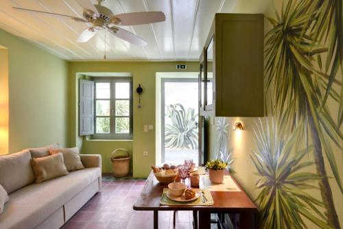 Gallery image of Cactus Hydra - Art Apartments in Hydra