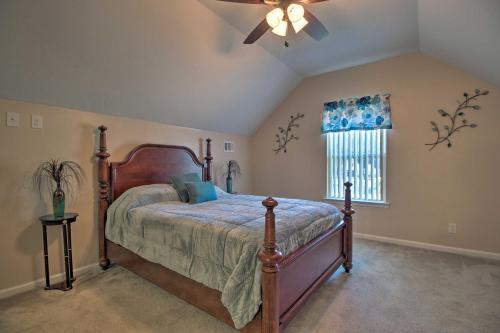A bed or beds in a room at Rincon Home with Game Room, 18 Mi to Savannah!