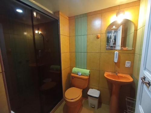 Koupelna v ubytování RIXAA Hotels