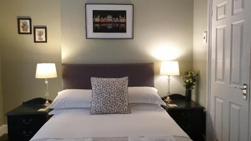 Starlings Guest House photo 28