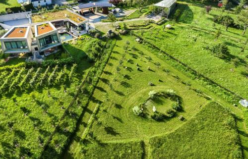 Gartenlofts auf Gut Guntramsにある庭