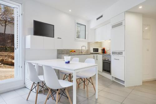 Canvas Apartments&Lofts - Cala Jugadora, Cadaqués – Precios ...