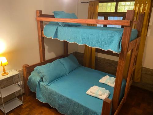 Dviaukštė lova arba lovos apgyvendinimo įstaigoje THE HOUSE OF SAFAD