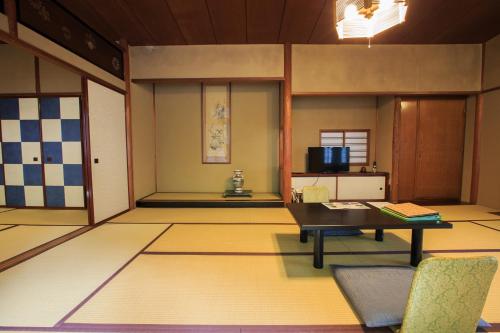 福住楼にあるテレビまたはエンターテインメントセンター