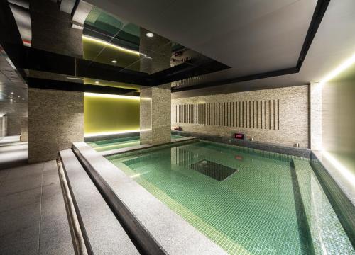 Бассейн в The Ambassador Seoul - A Pullman Hotel или поблизости