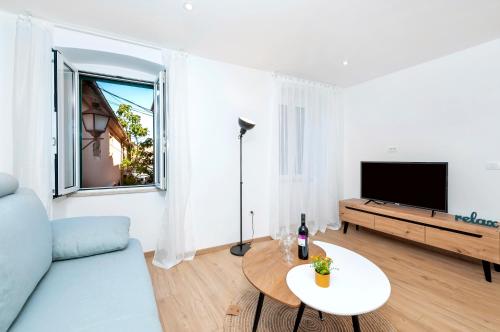 OTTO Cozy Sea view Apartment-Parking Included