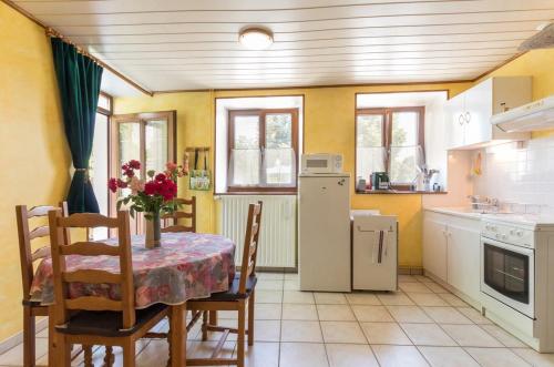 Gîte à Confracourt – Photos 3