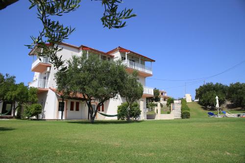 Gallery image of Villa Argiris in Agios Stefanos