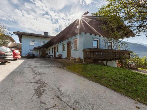Spacious Apartment in Mittersill near Ski Area