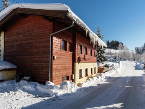 Fotografie z fotogalerie ubytování Holiday home in Leogang in ski area v Leogangu