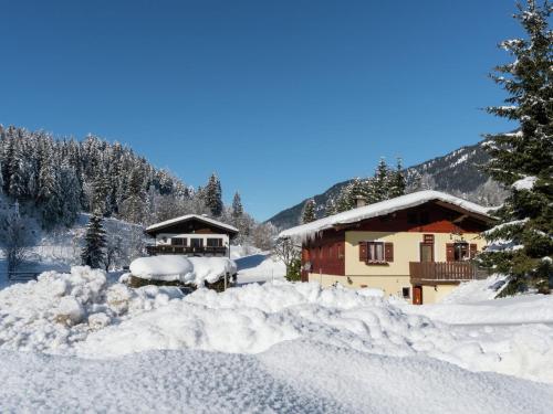 Fotografie z fotogalerie ubytování Holiday home in Leogang in ski area v Leogangu