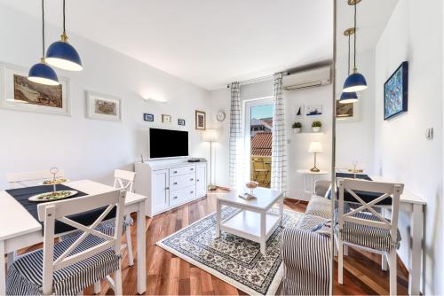 Blumarine Apartments