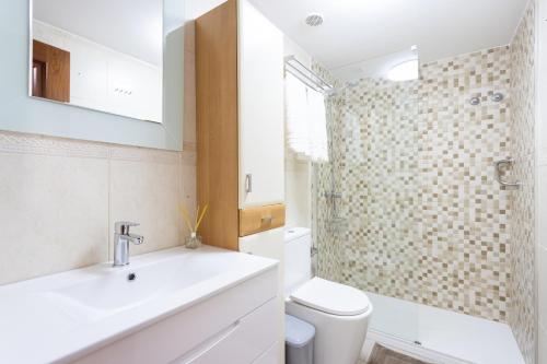 Koupelna v ubytování Home2Book Cozy Apartment Los Cristianos, Wifi&Pool