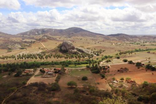 Landskap semula jadi dekat dengan rumah tamu ini