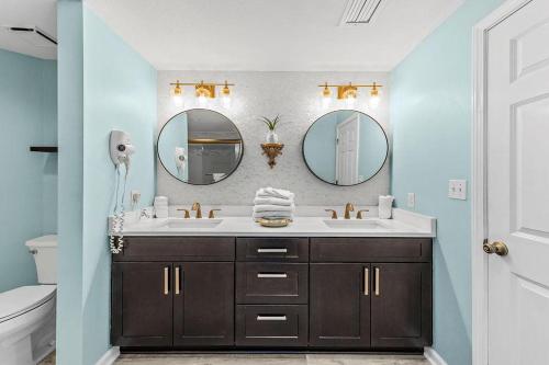 Koupelna v ubytování Beach Club 203B- Bristol