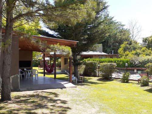 Κήπος έξω από το Cabañas Ecos del Valle