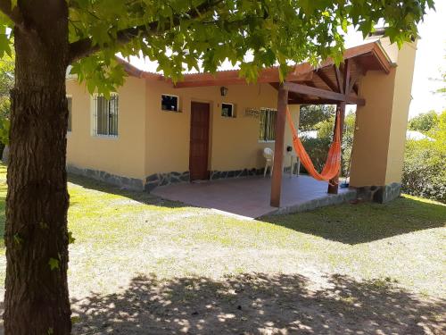 Κήπος έξω από το Cabañas Ecos del Valle