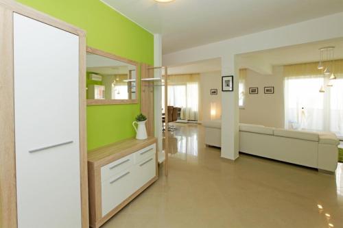 Apartment Bol A6 with Pool from 45 EUR per Person photo 3