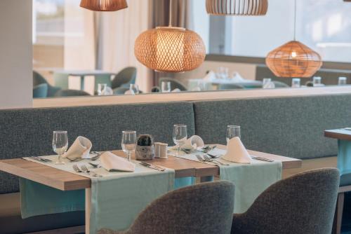 Restoran atau tempat lain untuk makan di Iberostar Waves Cala Domingos All Inclusive