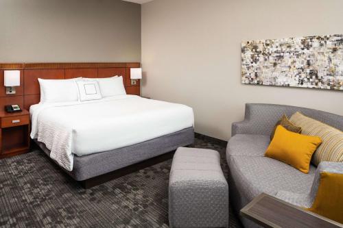 Sonesta Select Miami Lakes Image