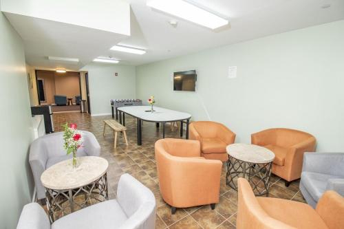 Χώρος καθιστικού στο Canal Loft Hotel