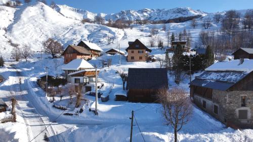 Το Authentique grange savoyarde τον χειμώνα