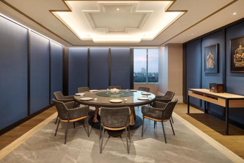 Χώρος καθιστικού στο Mercure Jakarta Gatot Subroto