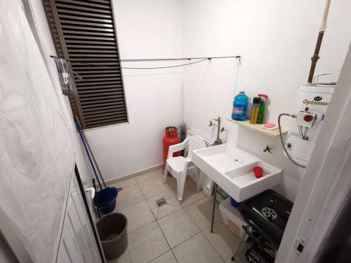 Vonios kambarys apgyvendinimo įstaigoje Maravilloso apartamento en privada con alberca