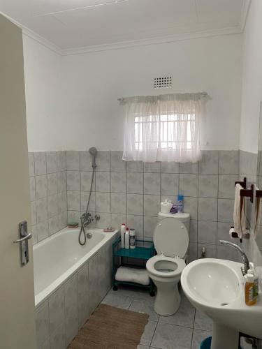 Gallery image of Serene 3 bedroom house in Olympia, Lusaka in Lusaka