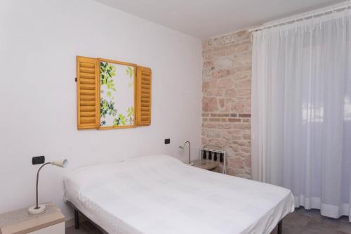 Gallery image of A03 - Massignano, bilocale immerso nel verde 1 in Ancona