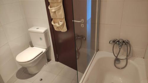  SUITEDREAMS - Feixa 41 -  Room  picture :   Tea/Coffee maker    Bath    Hairdryer                           